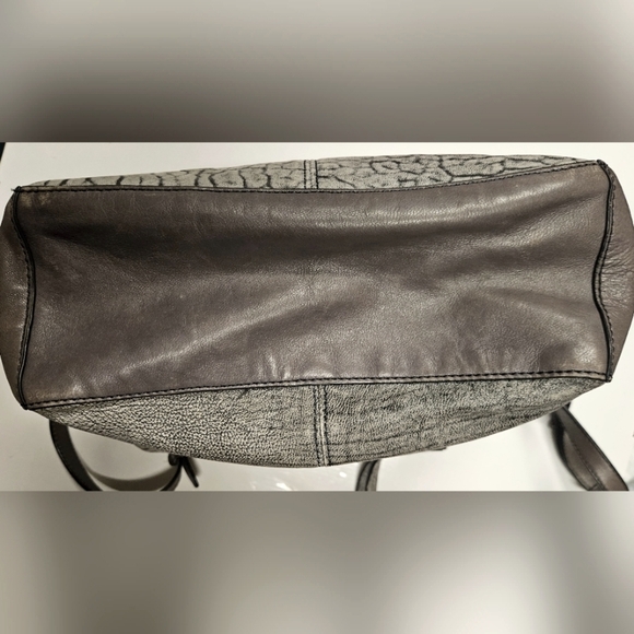 KOOBA Parker Neiman Marcus Gray  LEATHER PURSE crossbody bucket handbag - Picture 8 of 16